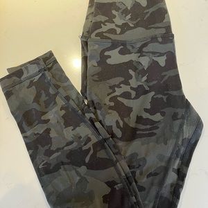 Sz 6 lululemon Align leggings